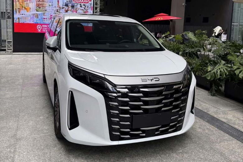 BYD M9 bất ngờ xuất hiện tại Việt Nam: Khám phá chi tiết mẫu MPV sang trọng sắp ra mắt