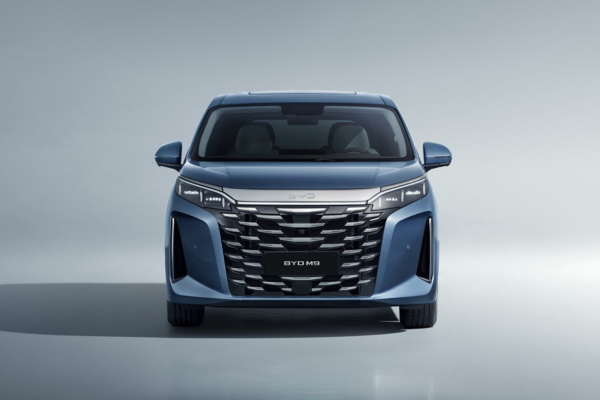 BYD M9 - Ngoại thất - BYD M9: Biểu Tượng Sức Mạnh Thương Gia