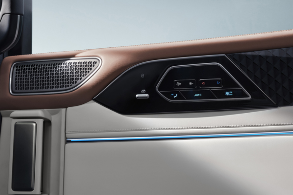 BYD M9 - Nội thất - Âm Thanh Đỉnh Cao, Tiện Nghi Trong Tầm Tay Trên BYD M9