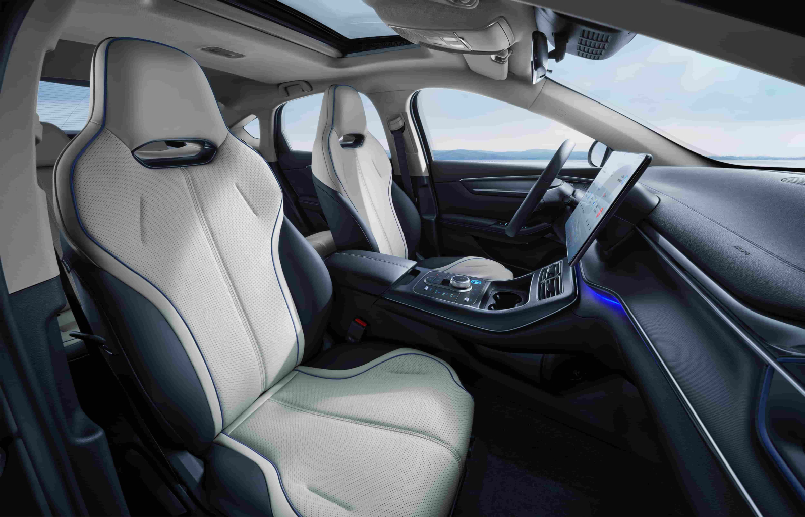 BYD SEAL 5 - Nội thất - Khoang lái công nghệ và hiện đại